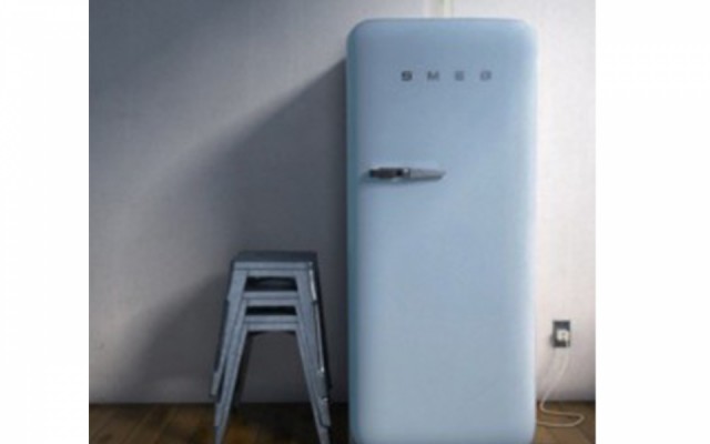 Smeg  FAB28RAZ fotoğrafı 3