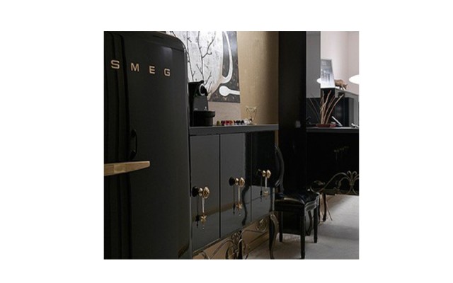 Smeg  FAB28RNE fotoğrafı 2